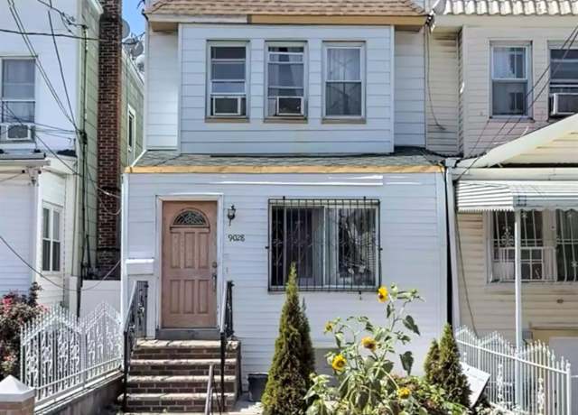 Property at 90-28 78th St, Woodhaven, NY 11421, 3 beds, 2 baths