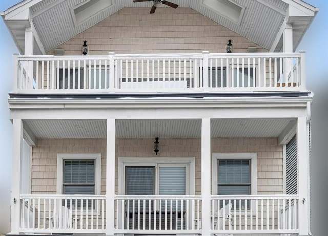 Property at 104 Pennsylvania Ave, Long Beach, NY 11561, 3 beds, 2.5 baths