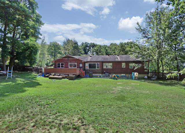 Property at 20 Crestview Ter, Monsey, NY 10952, 10 beds, 4 baths