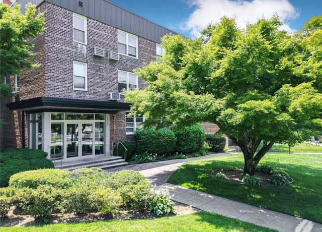Property at 530 Dubois Ave Unit 16C, Valley Stream, NY 11581, 2 beds, 1 bath
