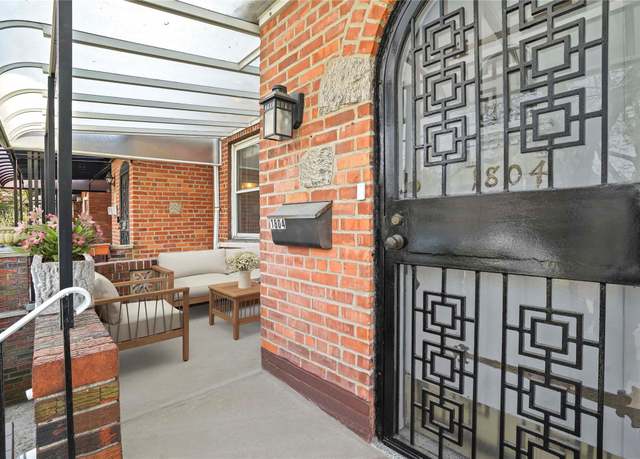 Property at 1804 Avenue X, Brooklyn, NY 11235, 3 beds, 2.5 baths