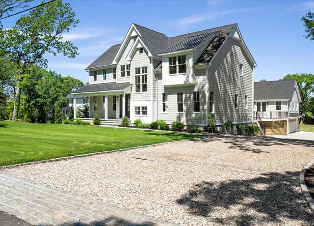 Property at 16 Lovers Ln, Aquebogue, NY 11931, 5 beds, 3.5 baths