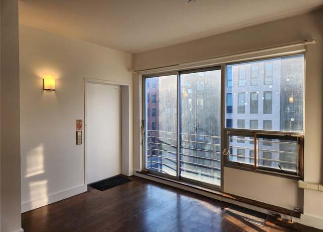 Property at 15 Roebling St Unit 4A, Brooklyn, NY 11211, 2 beds, 2 baths