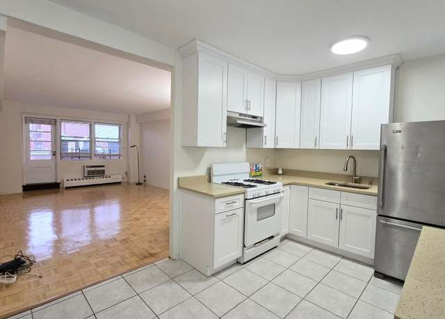 Property at 160-10 89 Ave Unit 9A, Jamaica, NY 11432, 1 bed, 1 bath