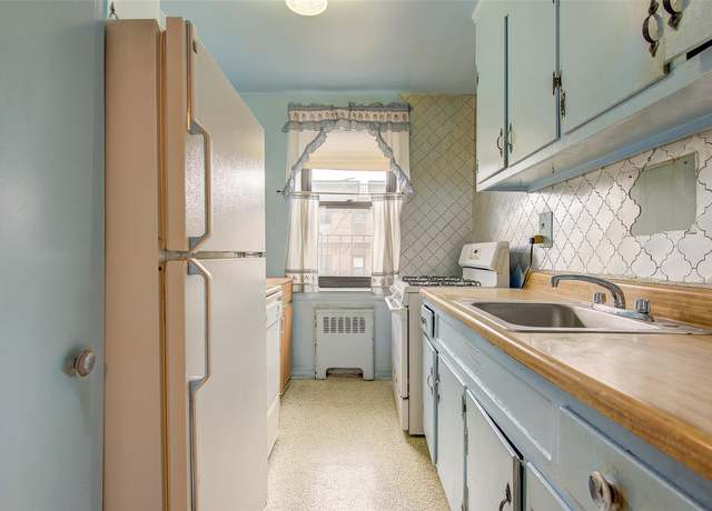 Property at 32-43 91 St #504, East Elmhurst, NY 11369, 2 beds, 1 bath