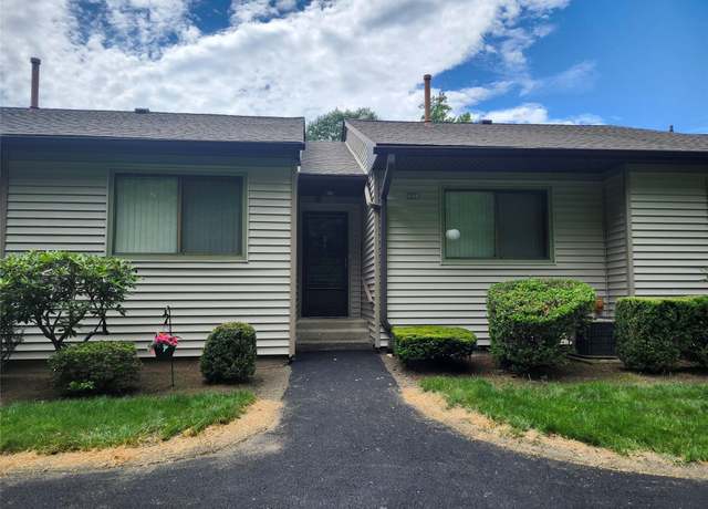 Property at 108 Village Rd Unit B, Jefferson Valley, NY 10598, 2 beds, 2 baths