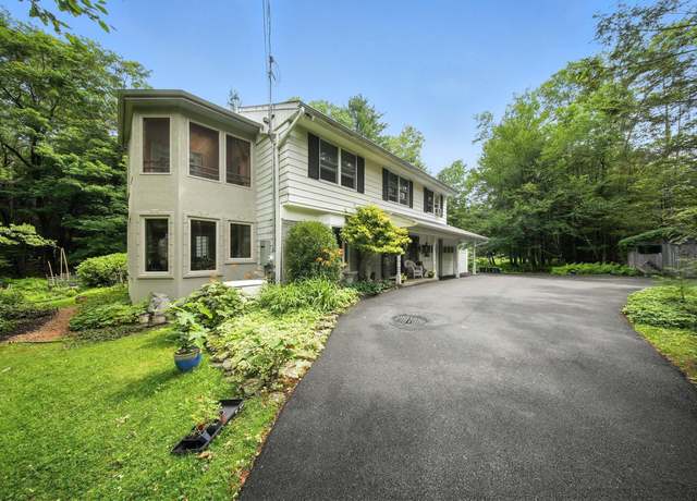 Property at 97 E Glen Wild Rd, Glen Wild, NY 12738, 4 beds, 2.5 baths