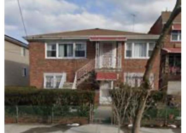 Property at 4044 Pratt Ave, Bronx, NY 10466, 4 beds, 2 baths