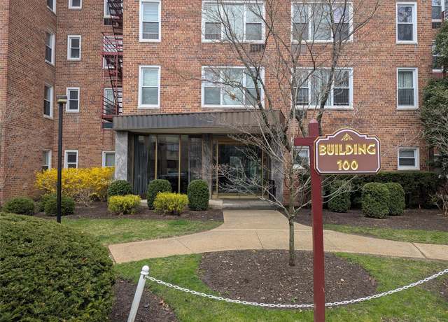 Property at 100 Dehaven Dr #111, Yonkers, NY 10703, 1 bed, 1 bath