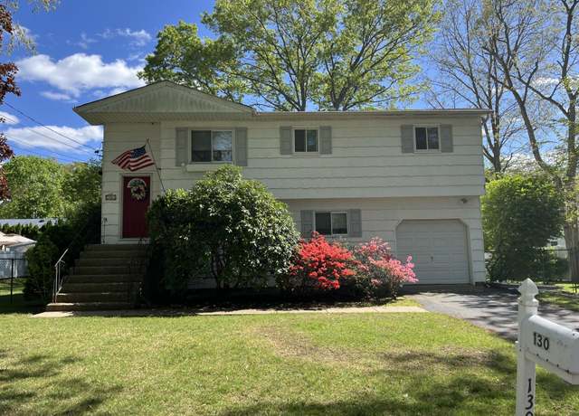 Property at 130 Hawkeye St, Ronkonkoma, NY 11779, 5 beds, 2 baths