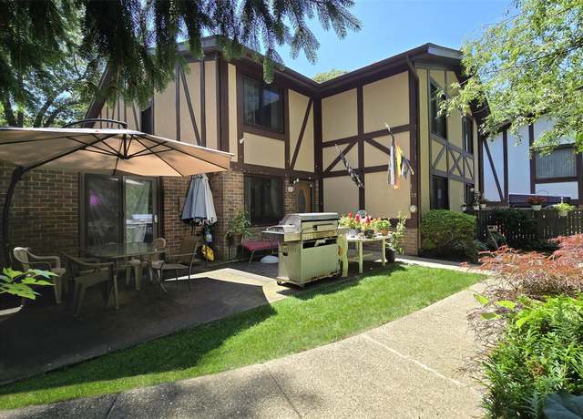 Property at 23 Birchwood Rd #23, Coram, NY 11727, 3 beds, 2.5 baths