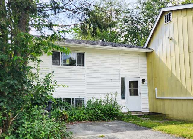 Property at 13 Laura Ln, Kiamesha Lake, NY 12751, 3 beds, 1.5 baths