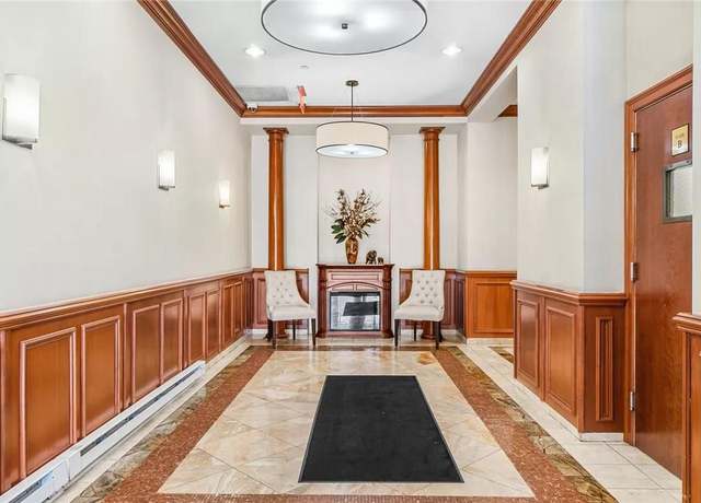 Property at 155 Bay St Unit 2L, Staten Island, NY 10301, 2 beds, 2 baths