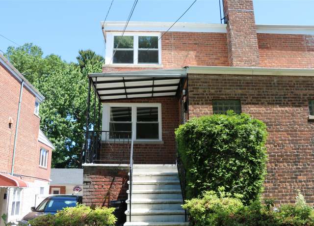 Property at 69 Shonnard Pl, Yonkers, NY 10703, 3 beds, 3 baths