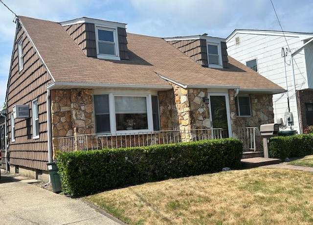 Property at 862 Peninsula Blvd, Woodmere, NY 11598, 4 beds, 2 baths