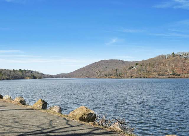Property at Serpentine Rd, Tuxedo Park, NY 10987