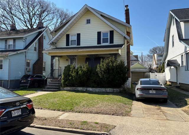 Property at 69 Langdon Pl, Lynbrook, NY 11563, 3 beds, 2 baths