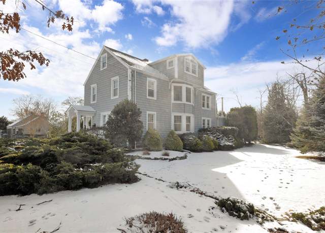 Property at 32 Cedar Avenue Ext, Islip, NY 11751, 4 beds, 3 baths