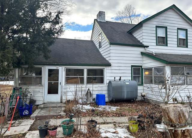 Property at 789 Plains Rd, Wallkill, NY 12589, 4 beds, 1 bath