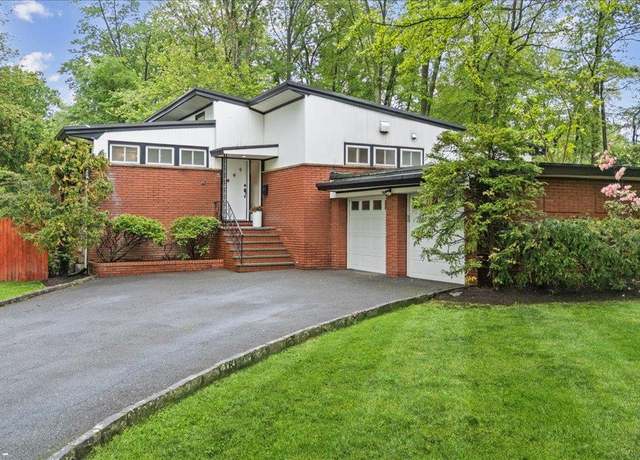Property at 105 Highland Rd, Scarsdale, NY 10583, 4 beds, 2 baths