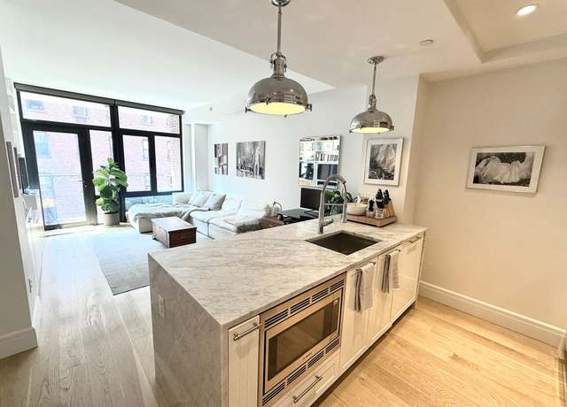 Property at 47 Bridge St Unit 4A, Brooklyn, NY 11201, 1 bed, 1 bath