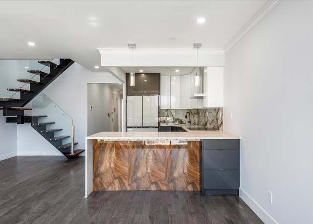 Property at 100 16th St Unit 4FL, Brooklyn, NY 11215, 3 beds, 3 baths