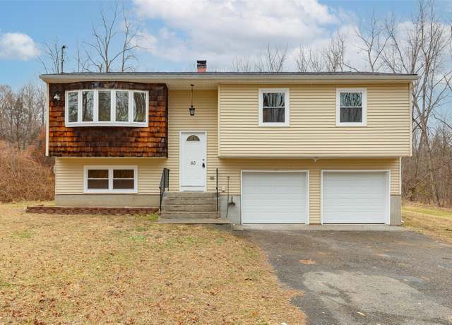 Property at 63 Camelot Rd, Poughkeepsie, NY 12601, 3 beds, 2 baths