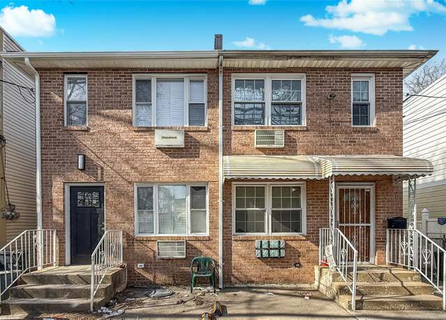 Property at 9 Holmes Ln, Brooklyn, NY 11236, 6 beds, 5 baths