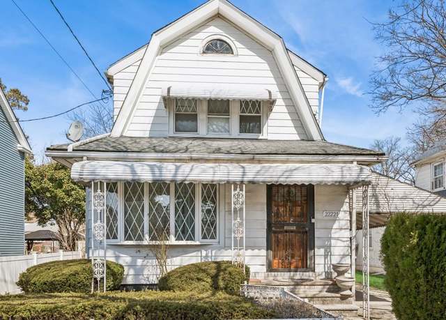Property at 22221 100th Dr, Queens Village, NY 11429, 3 beds, 1 bath