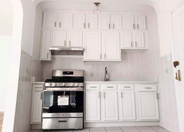 Property at 63-60 102nd St Unit B-14, Rego Park, NY 11374, 1 bed, 1 bath