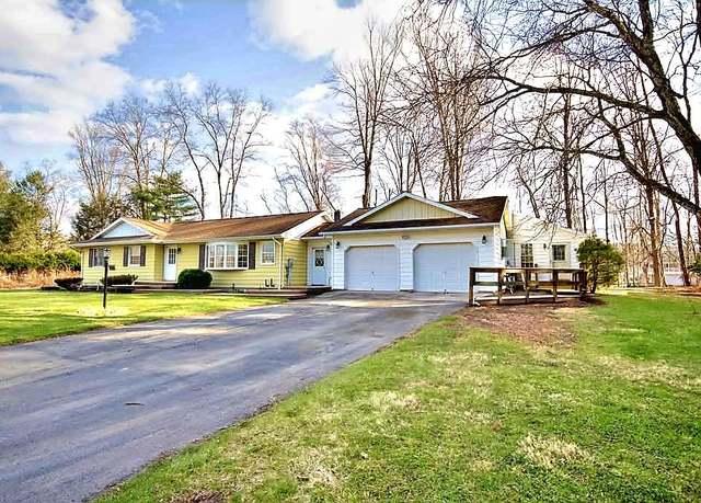Property at 50 Carlo Dr, Kerhonkson, NY 12446, 4 beds, 2 baths