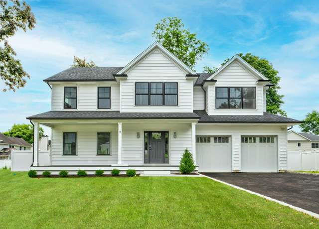Property at 98 Cuba Hill Rd Lot 2, Greenlawn, NY 11743, 4 beds, 2.5 baths