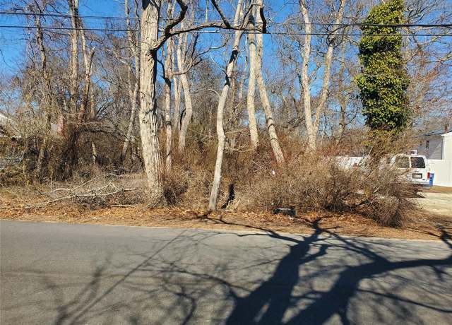 Property at Baybright Dr W, Shirley, NY 11967