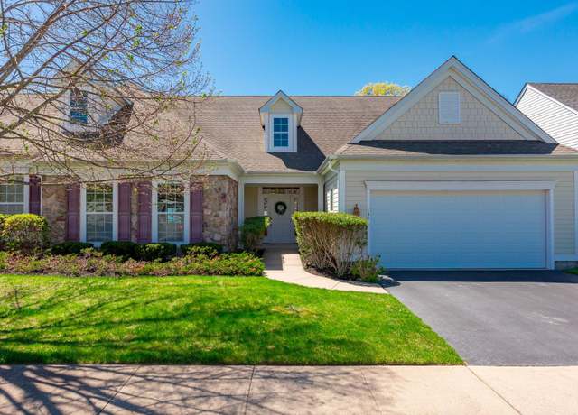 Property at 130 Scott Dr W, Westhampton, NY 11977, 2 beds, 2.5 baths