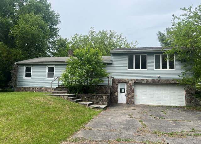 Property at 52 Rudolph Rd, Modena, NY 12548, 3 beds, 1 bath