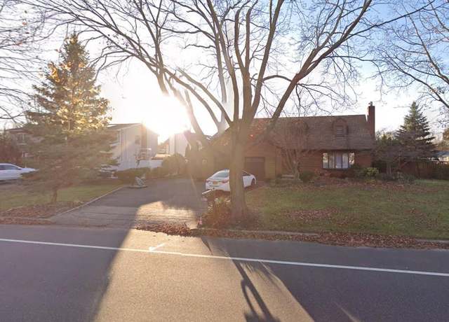 Property at 1057 Carlls Straight Path, Dix Hills, NY 11746, 3 beds, 3.5 baths