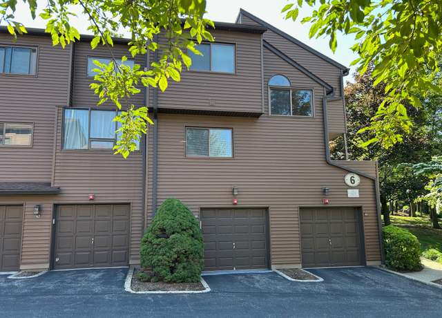 Property at 38 Tulip Ct, Nanuet, NY 10954, 1 bed, 1.5 baths
