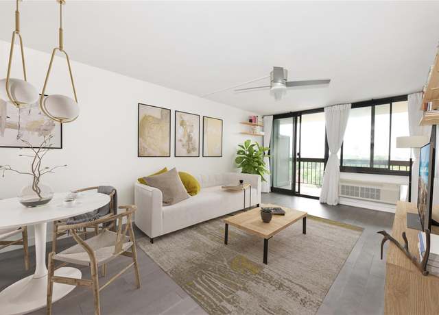 Property at 152-18 Union Tpke Unit 12T, Flushing, NY 11367, 2 beds, 1 bath