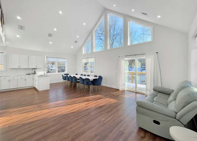 Property at 12 Lew St, Woodridge, NY 12789, 5 beds, 3.5 baths