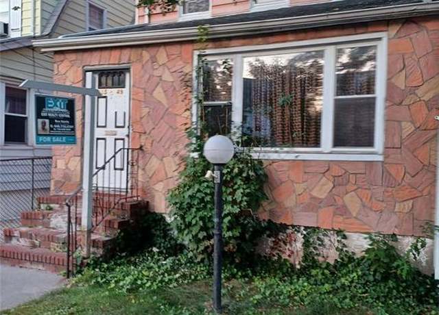 Property at 115-49 197th St, Saint Albans, NY 11412, 3 beds, 2 baths