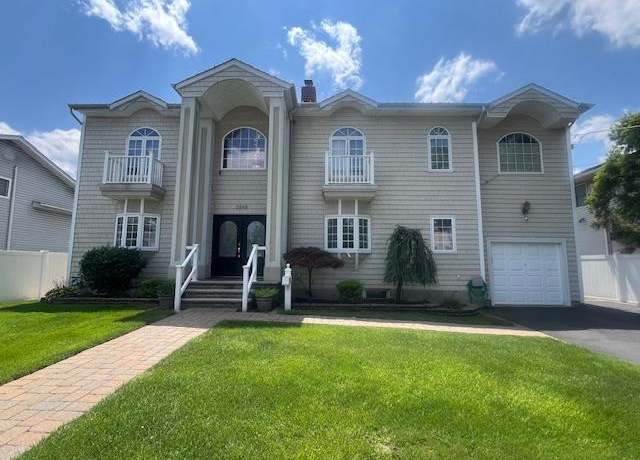 Property at 2548 Columbus Ave, North Bellmore, NY 11710, 4 beds, 5 baths