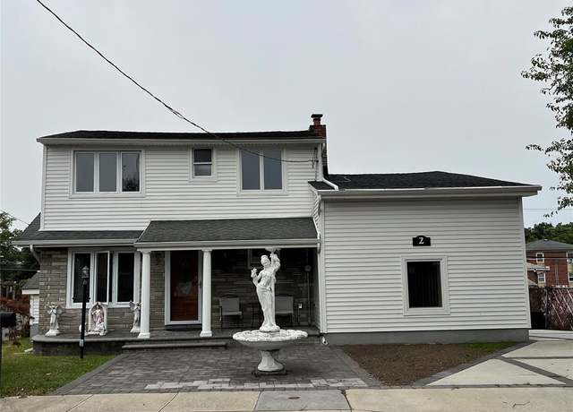 Property at 2 Sheridan St, Valley Stream, NY 11580, 4 beds, 3 baths