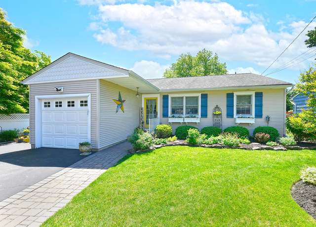 Property at 52 Fenwick St, Greenlawn, NY 11740, 3 beds, 3 baths