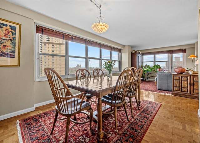 Property at 555 Kappock St Unit 17D, Bronx, NY 10463, 3 beds, 2 baths