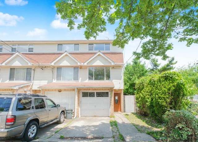 Property at 293 Wingham St, Staten Island, NY 10303, 2 beds, 2 baths