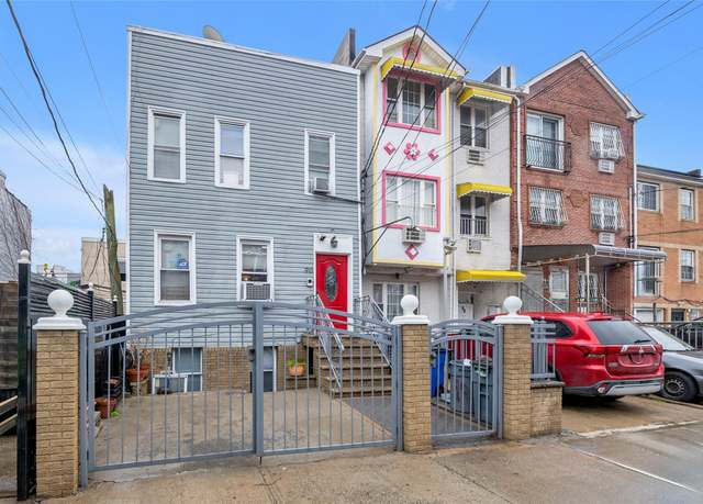 Property at 90 Louisiana Ave, Brooklyn, NY 11207, 4 beds, 2.5 baths