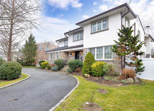 Property at 1013 South End Ave, Woodmere, NY 11598, 5 beds, 4.5 baths
