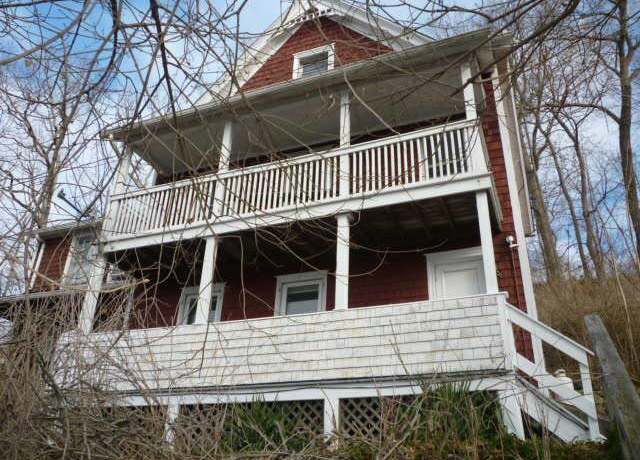 Property at 13 Maple Ave, Croton Falls, NY 10560, 2 beds, 2 baths