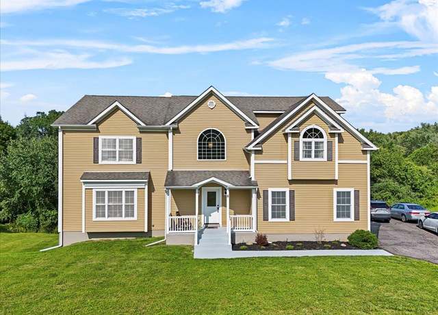 Property at 8 Tanyas Ct, Monroe, NY 10950, 4 beds, 3.5 baths