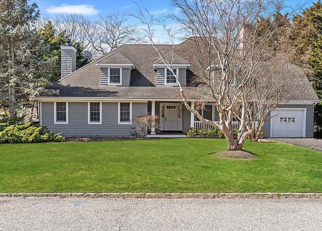 Property at 18 Landing Ln, East Quogue, NY 11942, 4 beds, 3 baths